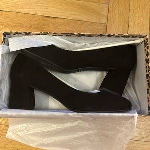 French Sole - Black Suede Heels